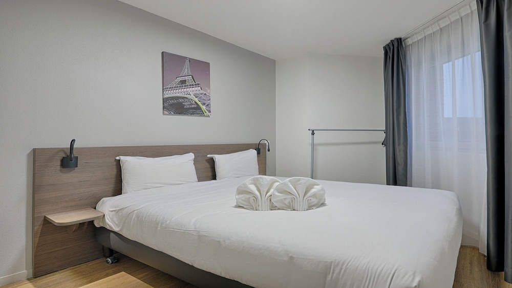 Apparthotel Vacanceole Paris Quai de Marne 26/59