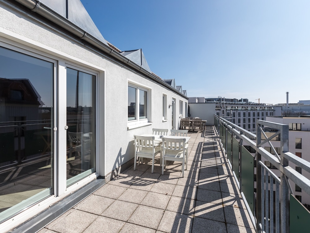 Limehome Berlin Chausseestrasse photo3