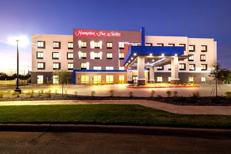 Hampton Inn & Suites Sherman 1/17