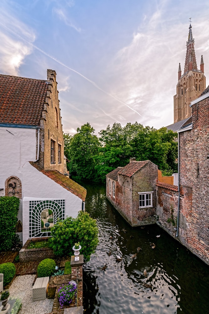 Canalside House - Luxury Guesthouse 15/20