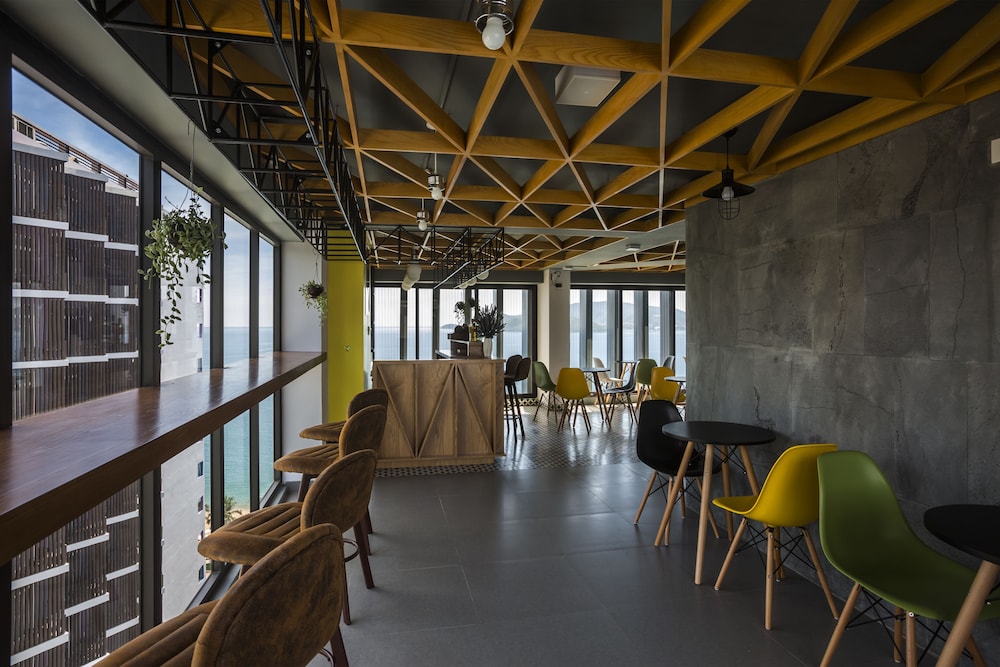 Venue Hotel 28/50