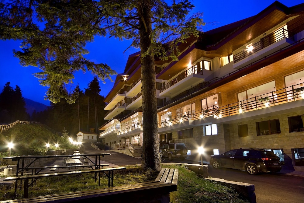 Club Hotel Yanakiev 4/55