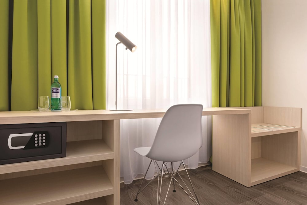 Super 8 by Wyndham Chemnitz 57/57