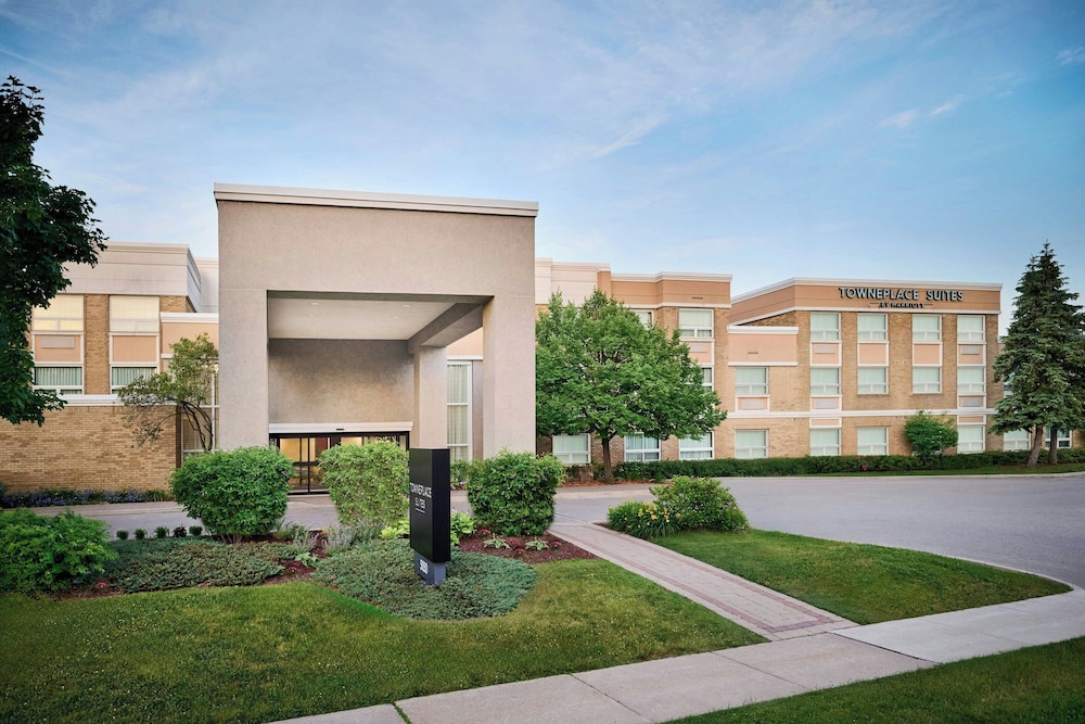 TownePlace Suites by Marriott Mississauga – Airport Corporate Centre 60/63