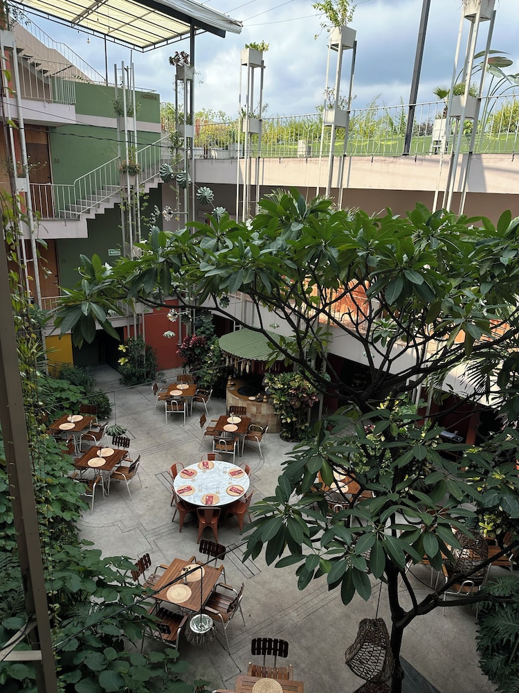 FLOR DE MAYO HOTEL AND RESTAURANT 38/47