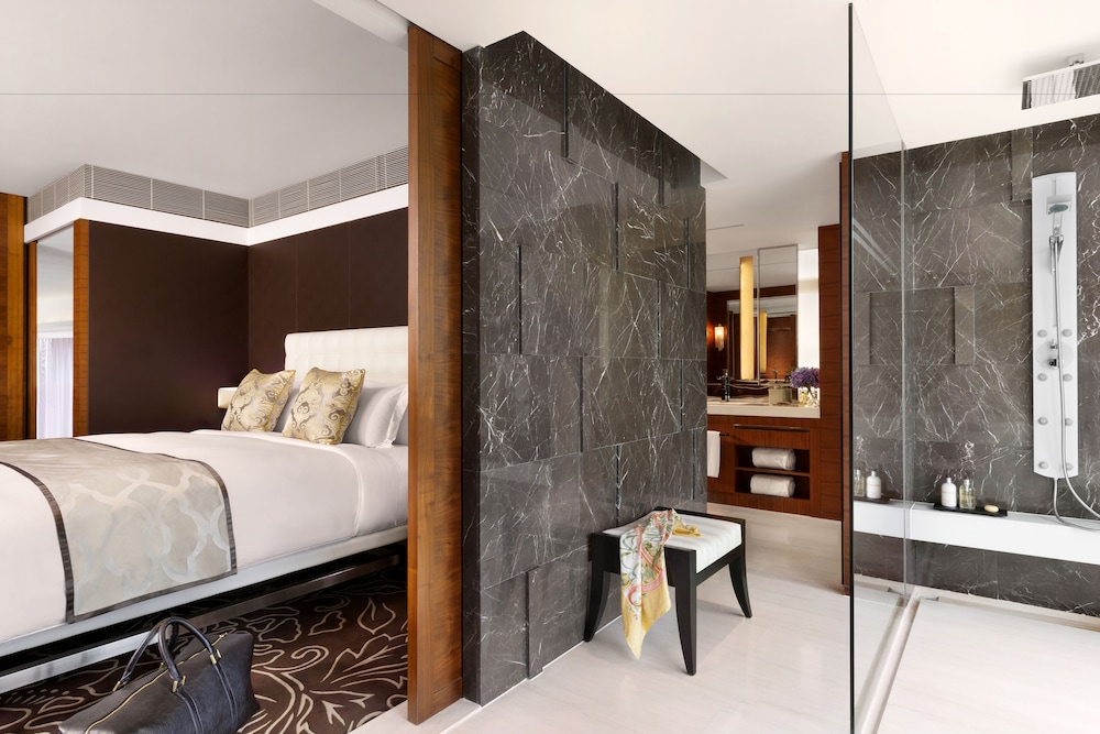 The Langham Shanghai Xintiandi 14/83