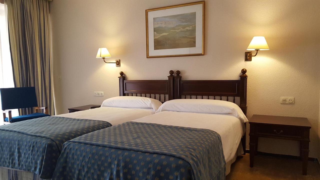 Standard, Double Bed