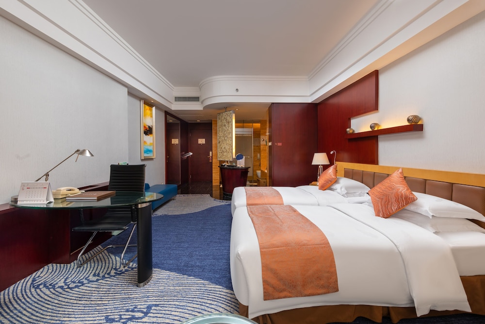 Zhuhai Charming Holiday Hotel 11/40