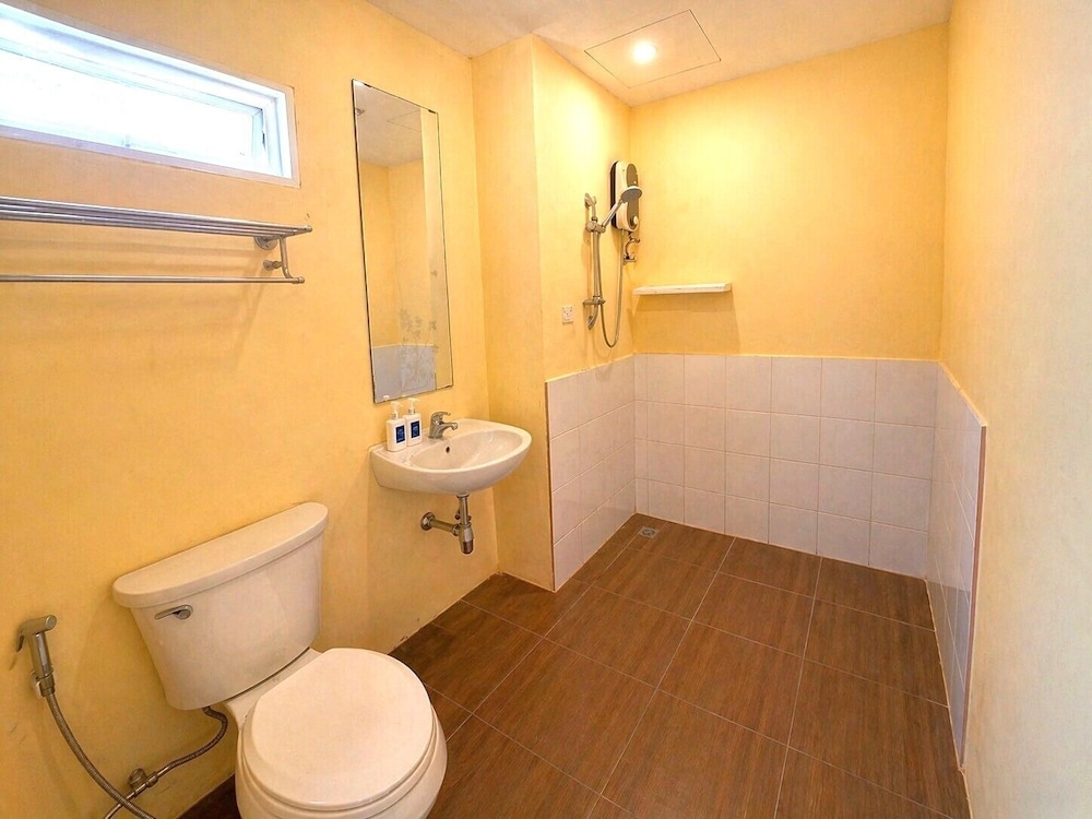 AU BON HOSTEL 55/58