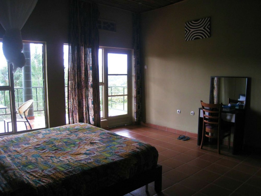 Nyungwe Top View Hotel 9/31