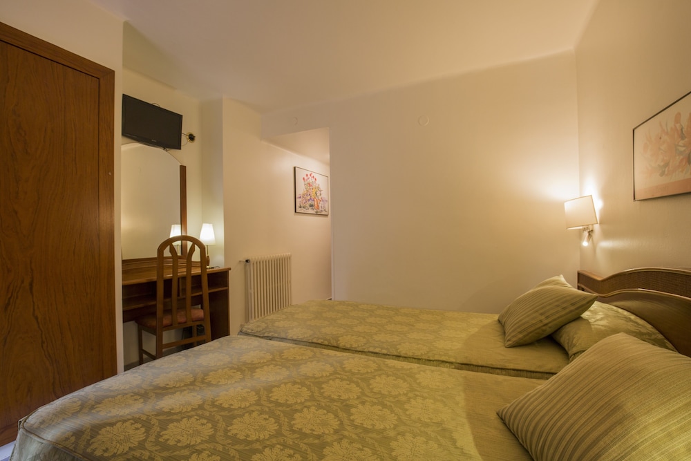 Hotel Cervol 22/44