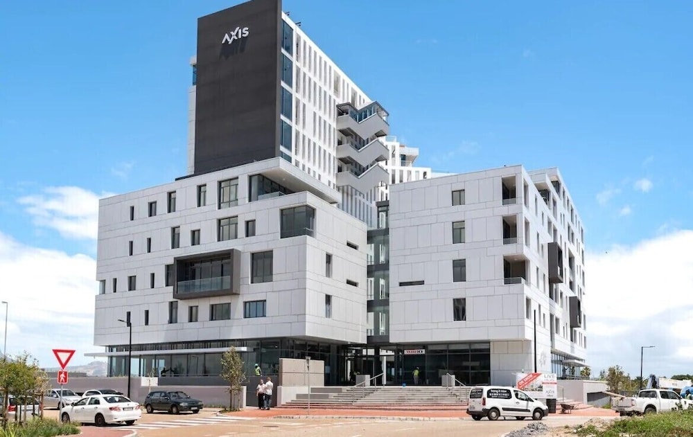 Axis Luxury Apartments 1/25