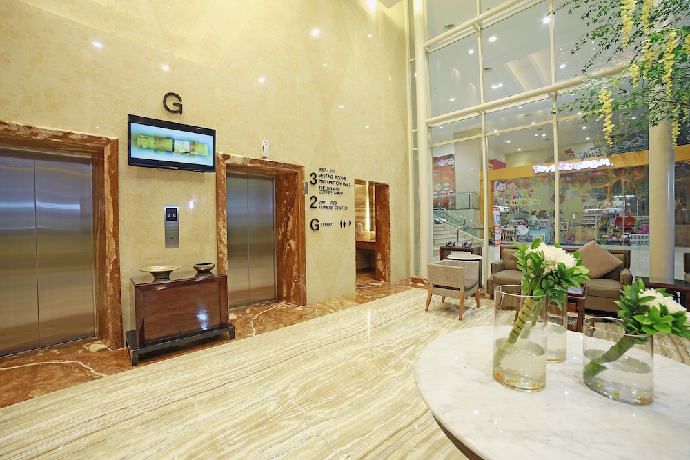 Lobby at All Sedayu Hotel Kelapa Gading, JAKARTA