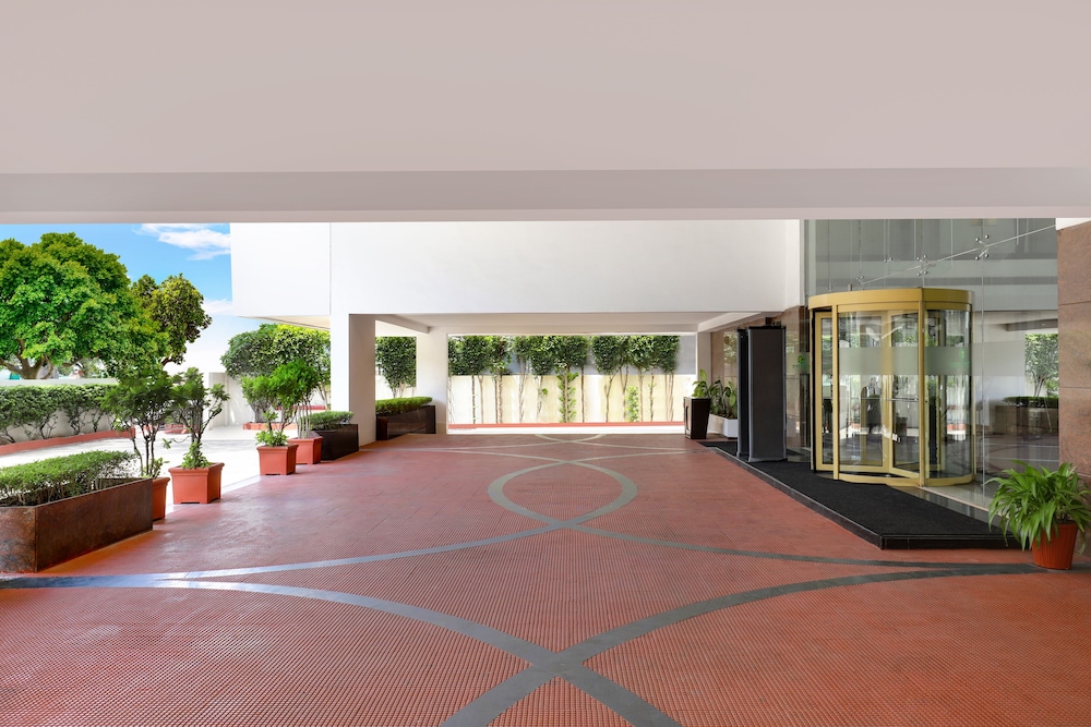Lemon Tree Hotel Indore 51/57