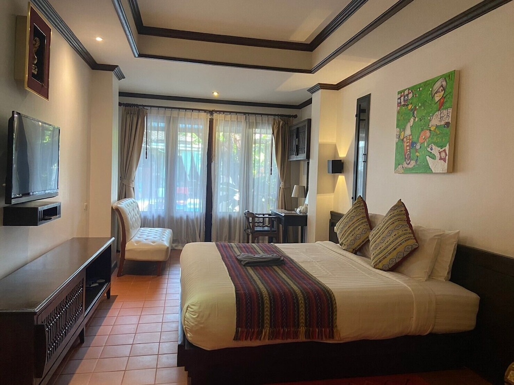 Baan Huen Phen 26/69