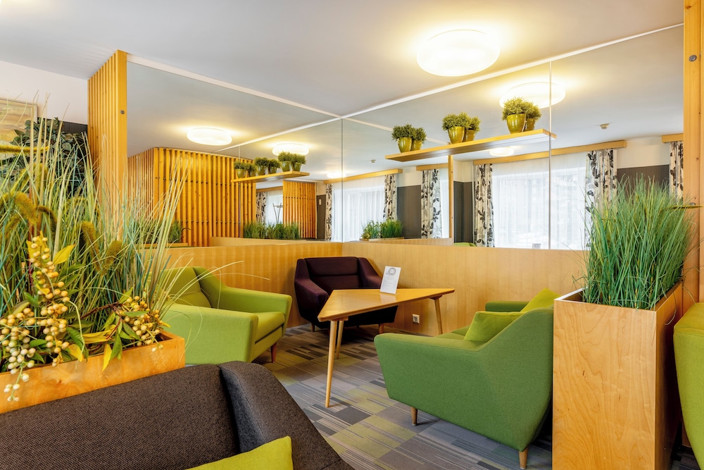 Tartu Hotel 65/81