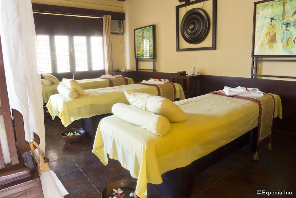Henann Regency Resort & Spa 33/75