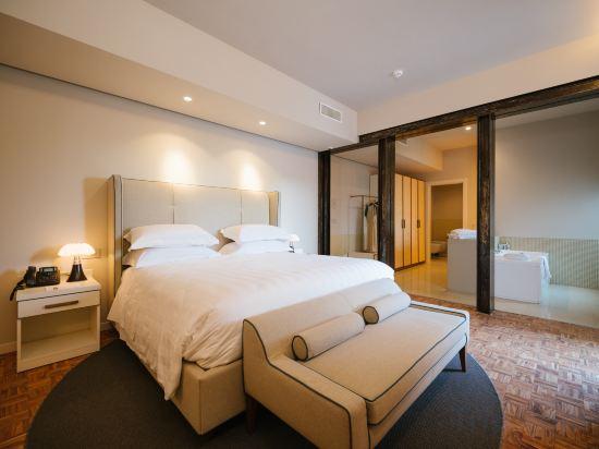 Spa, Suite, Terrace