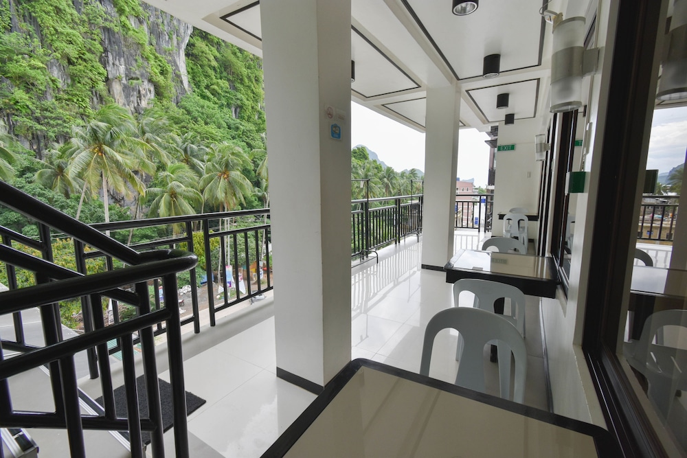 Swiftlets Inn 52/69