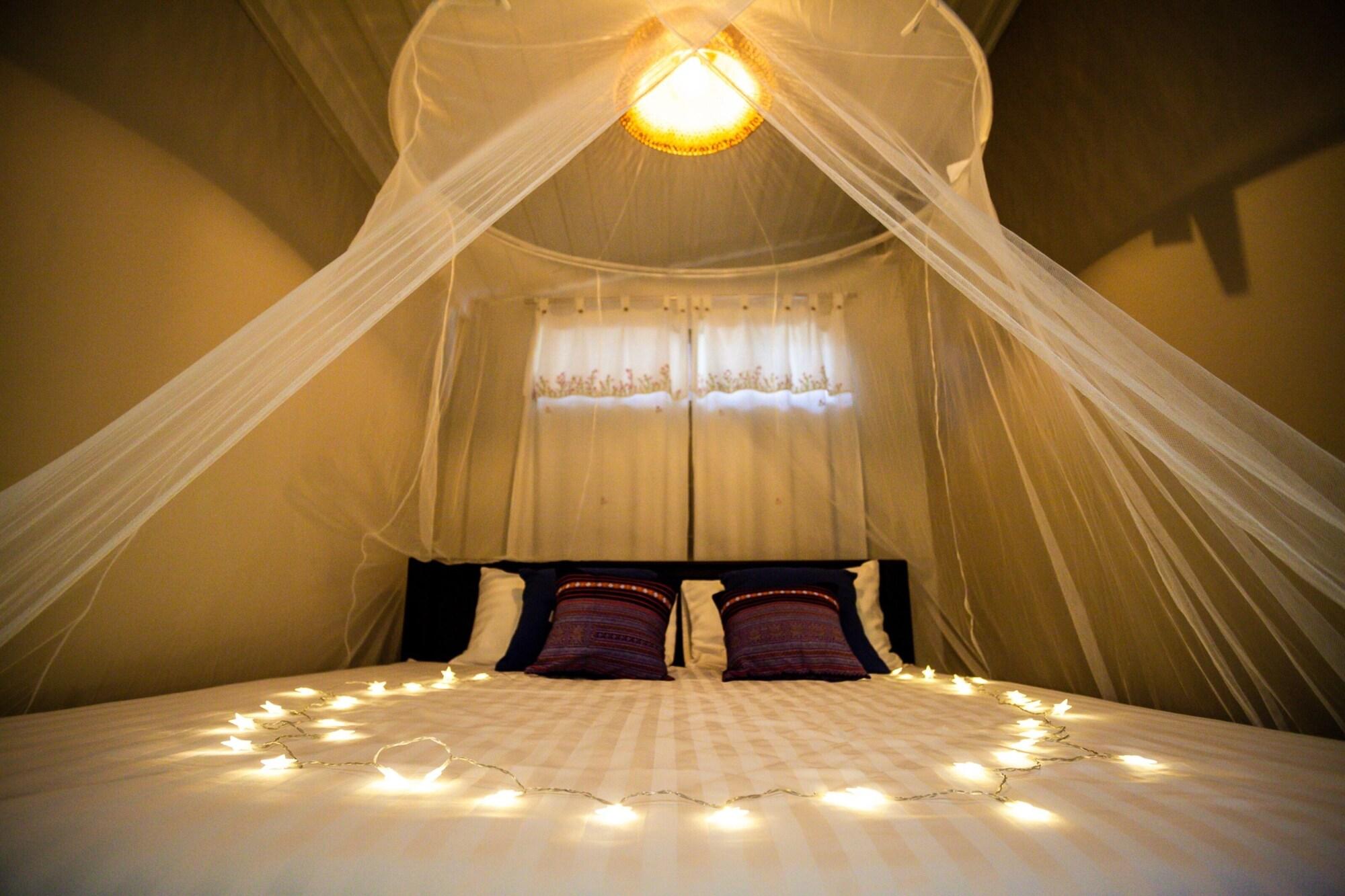 Baan Suan Krung Kao 29/57