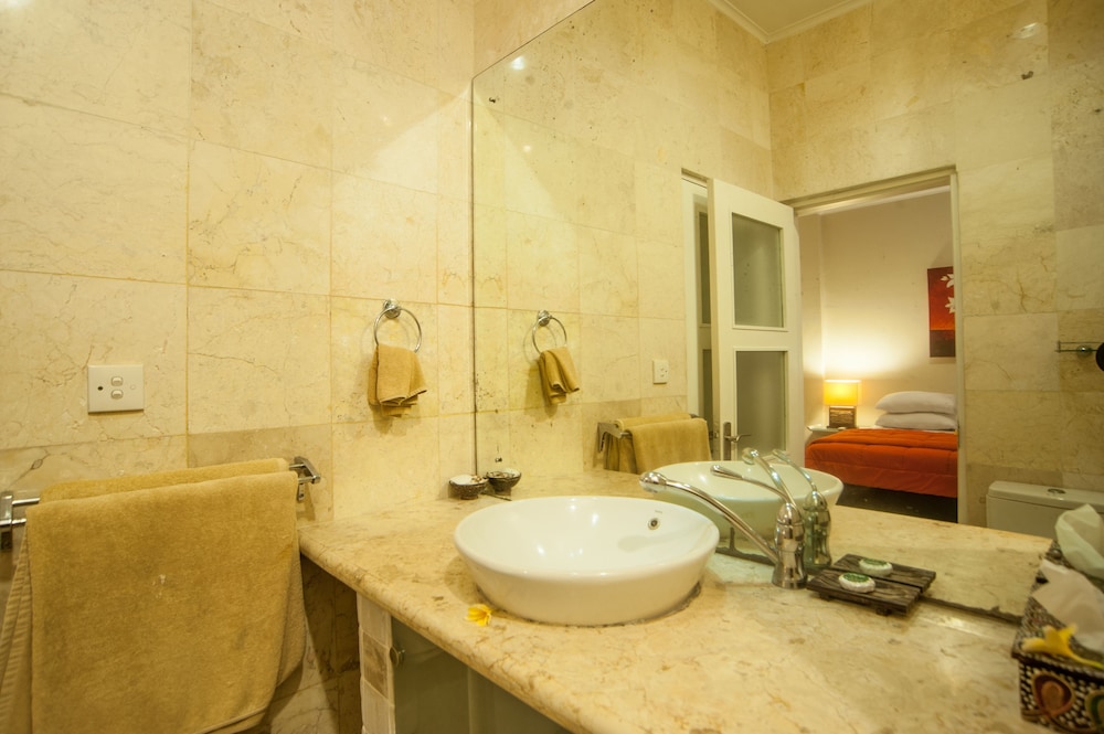 Bali Mystique Hotel And Apartments 25/79
