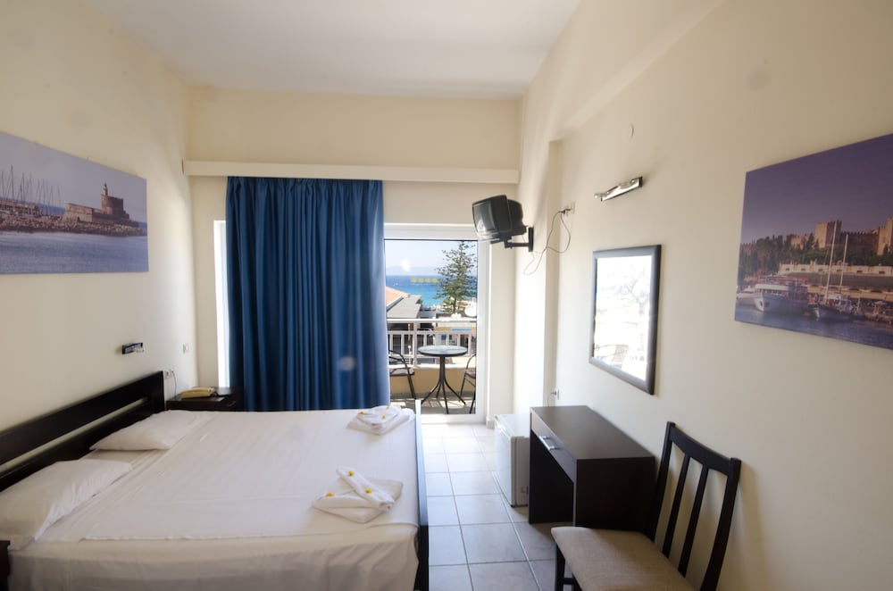 Filmar Hotel 18/73