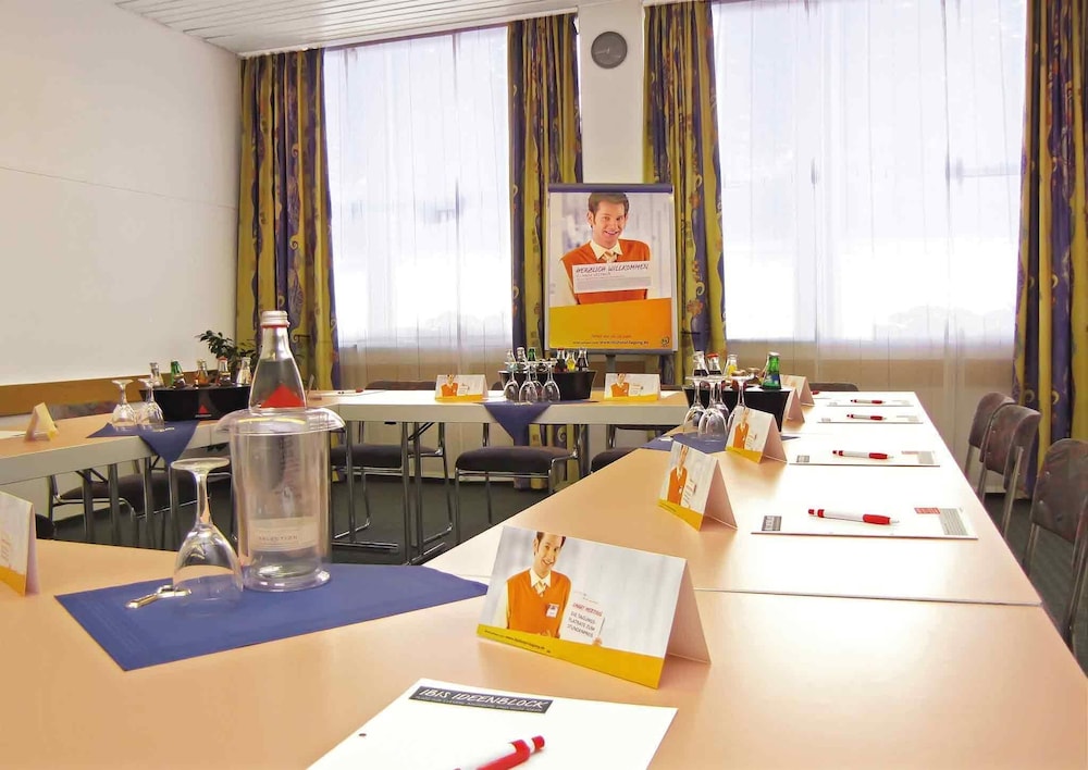 Ibis Paderborn City 54/64