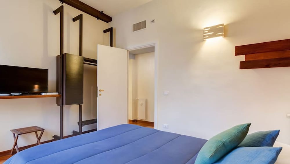 Folia B&B 5/32