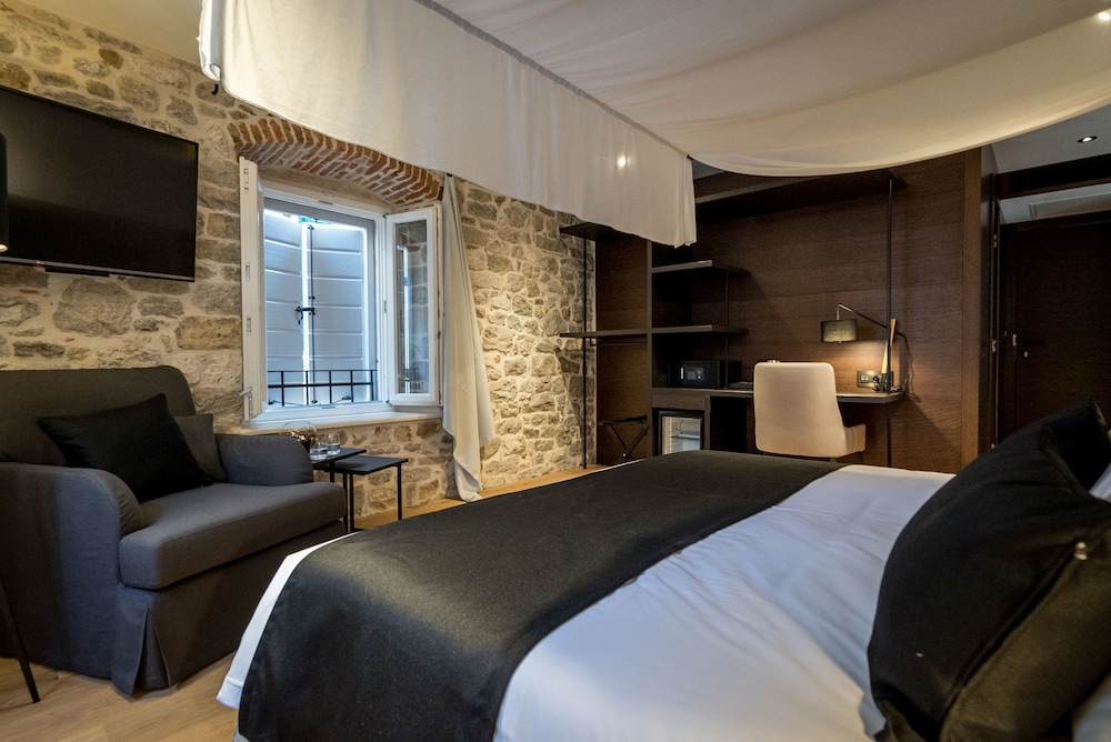 Murum Boutique Hotel 14/54