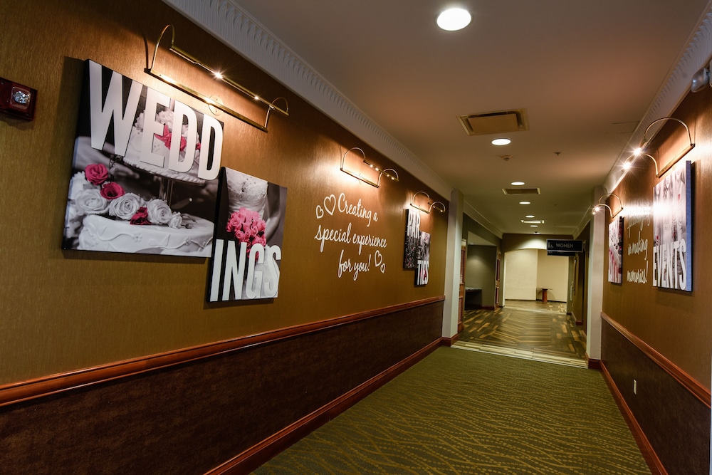 Wheeling Island Hotel-Casino-Racetrack 4/39