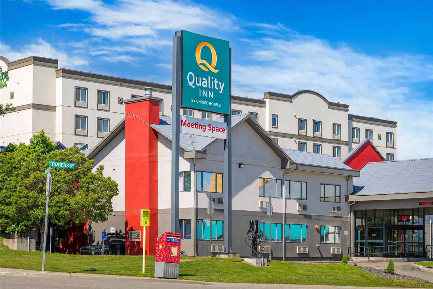Quality Inn Kamloops 13/16