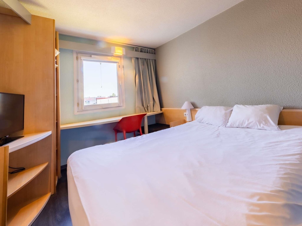 ibis Vesoul 13/56