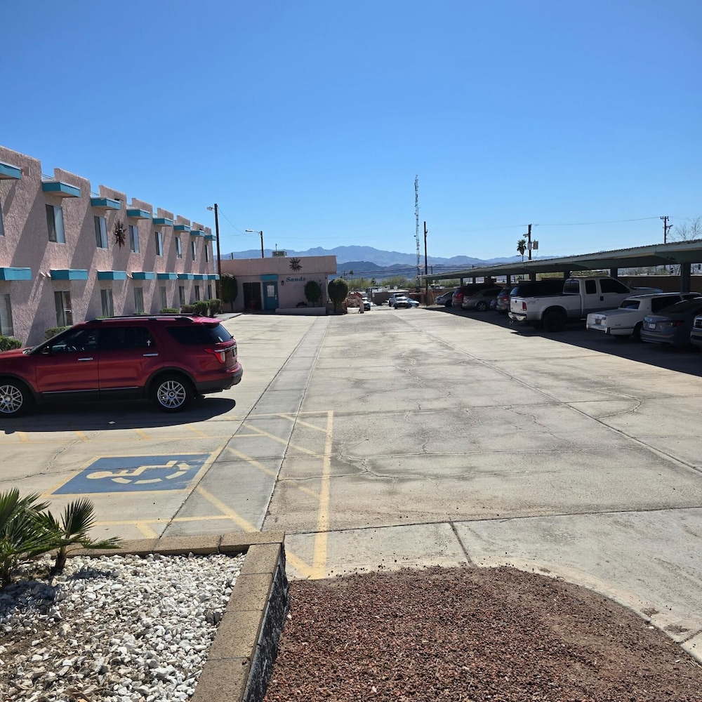 Sands Inn & Suites Lake Havasu City 51/60