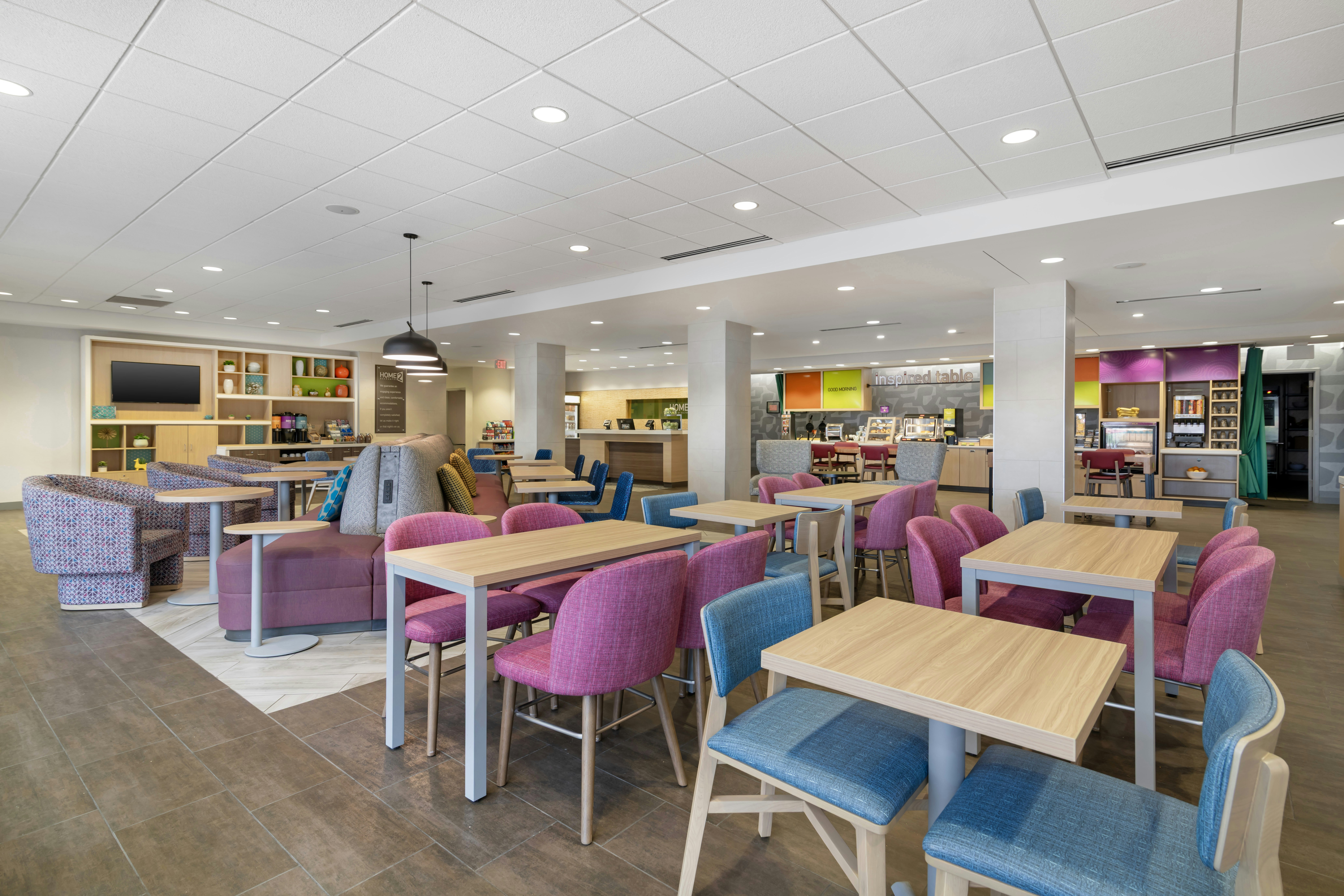 Home2 Suites By Hilton Queensbury Glens Falls 42/53