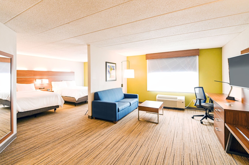 Holiday Inn Express Richmond Airport 21/60