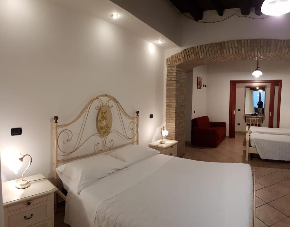 Sardinia Domus 15/68