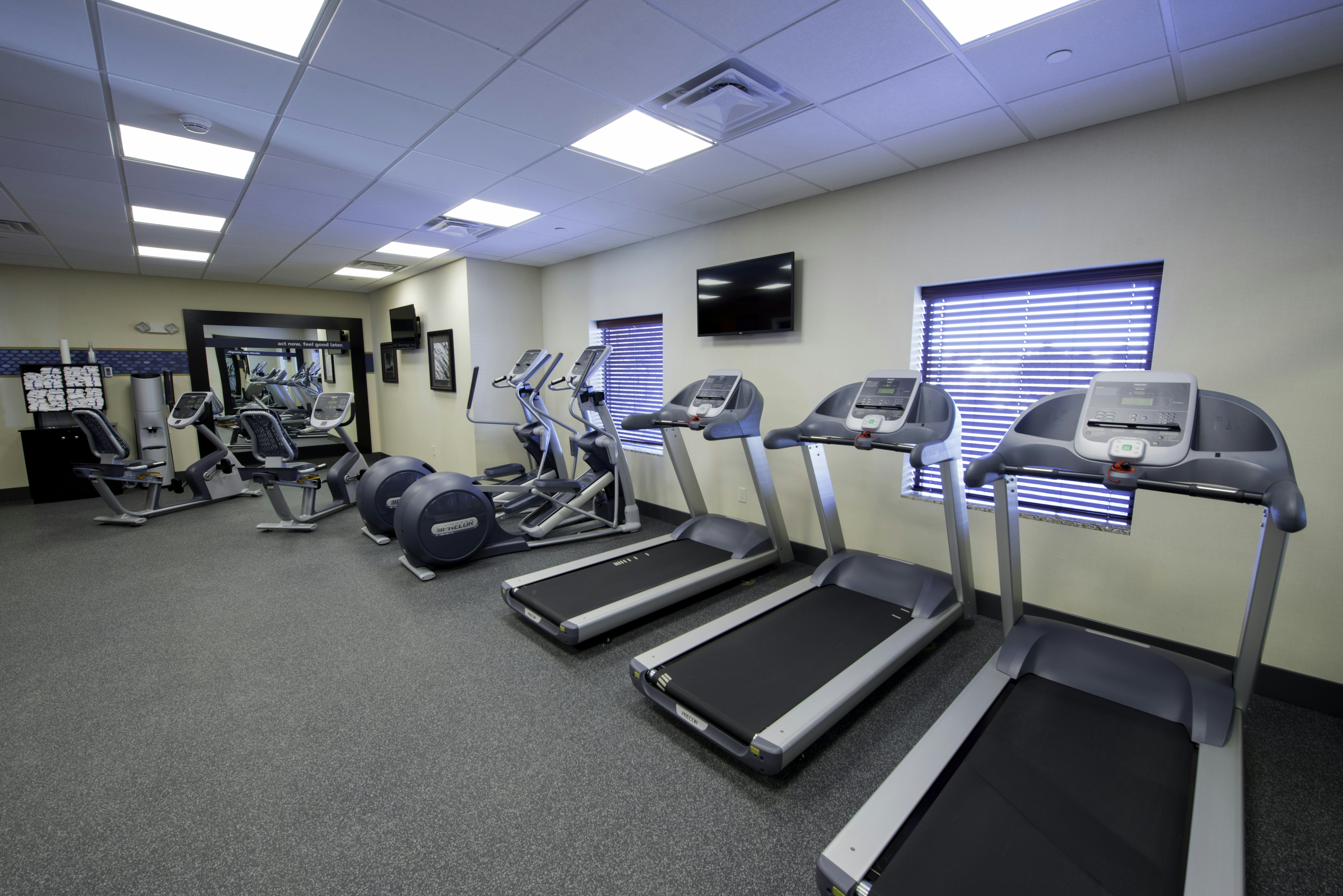 Hampton Inn And Suites Bismarck Northwest 27/60