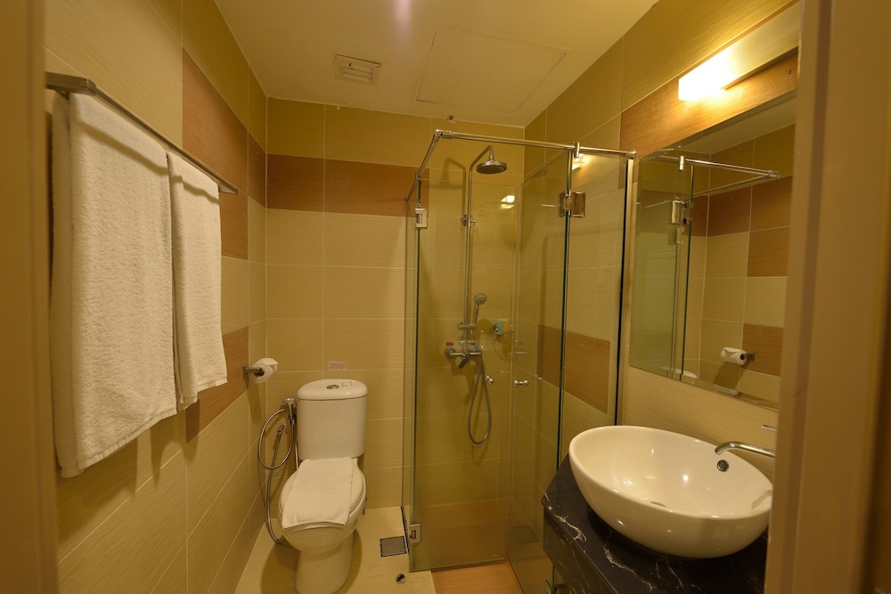 Abell Hotel Kuching 45/50
