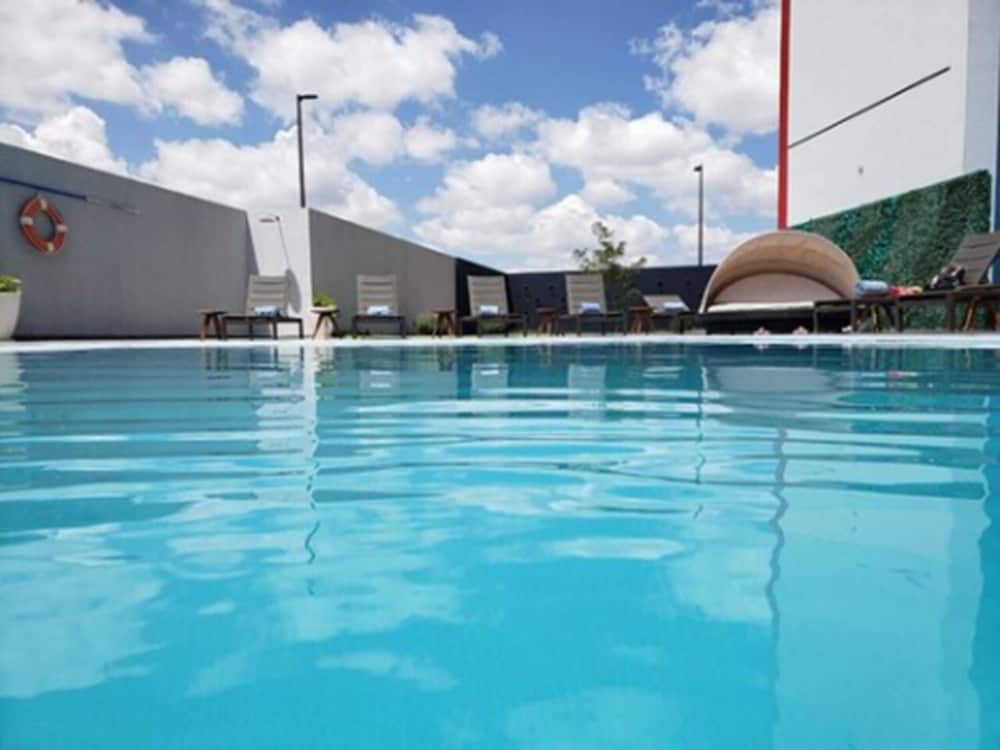 Hilton Garden Inn Salamanca 26/42