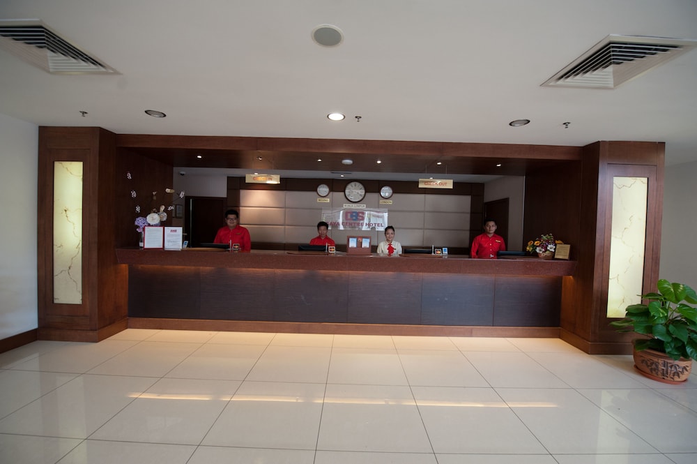 GAYA CENTRE HOTEL 6/42