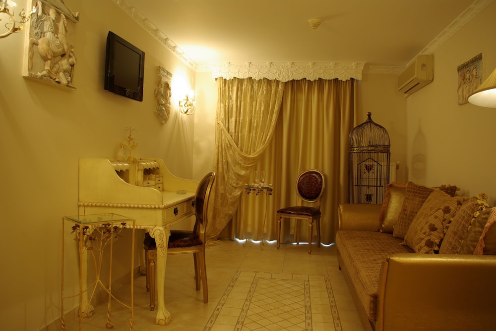 Parthenon Art Hotel 29/50