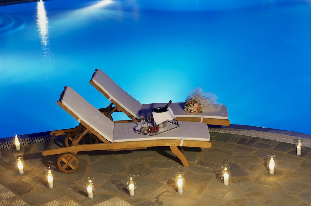 Asteras Paradise Hotel 69/78