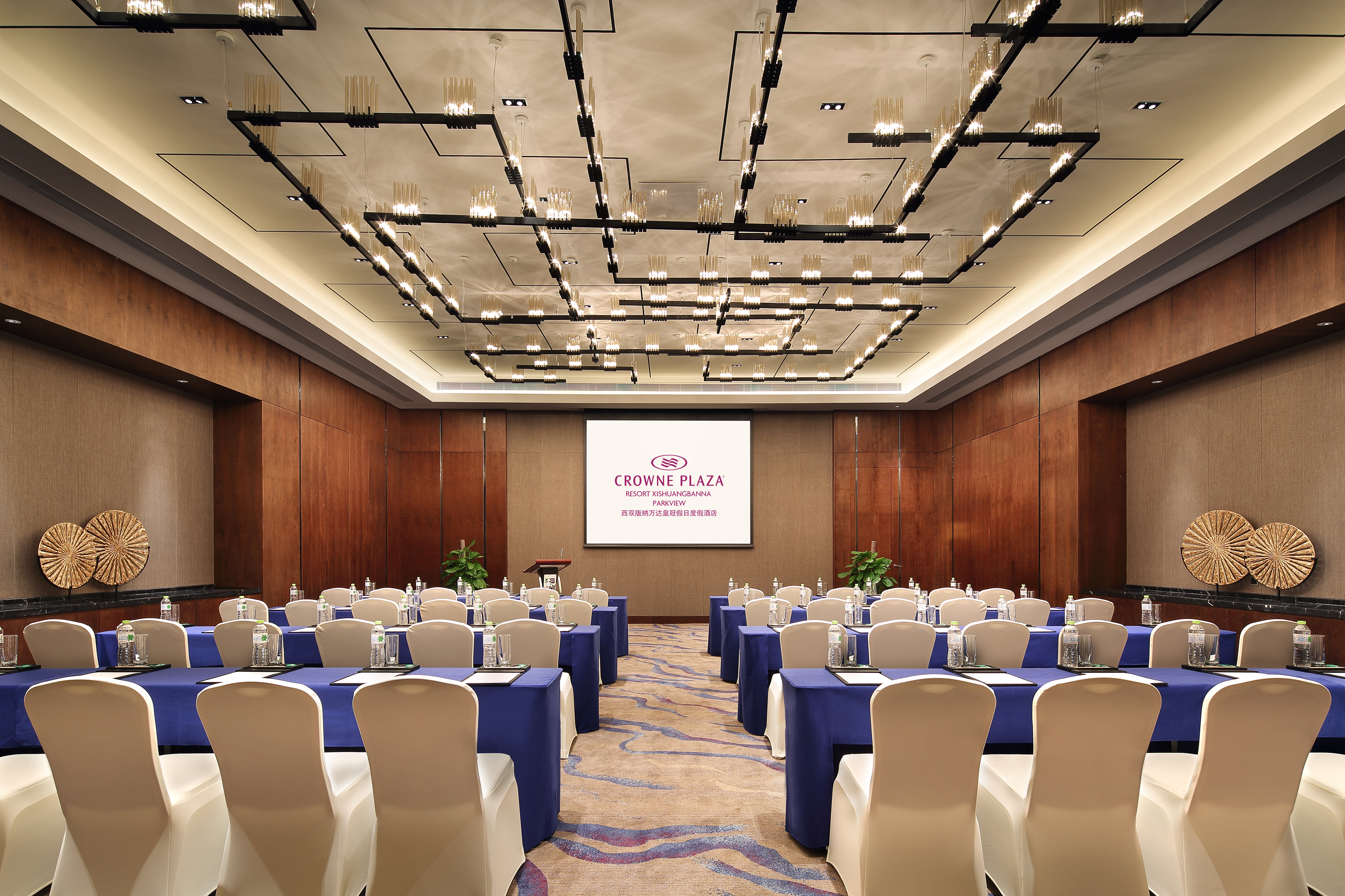 Crowne Plaza Resort Xishuangbanna Parkview 34/43