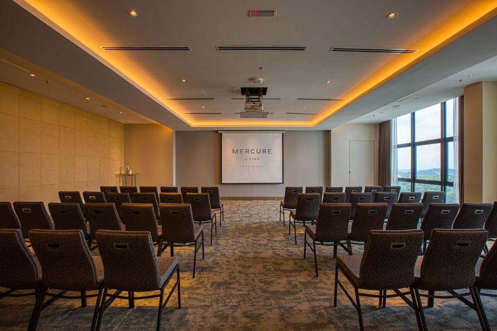 Mercure Living Putrajaya 37/47