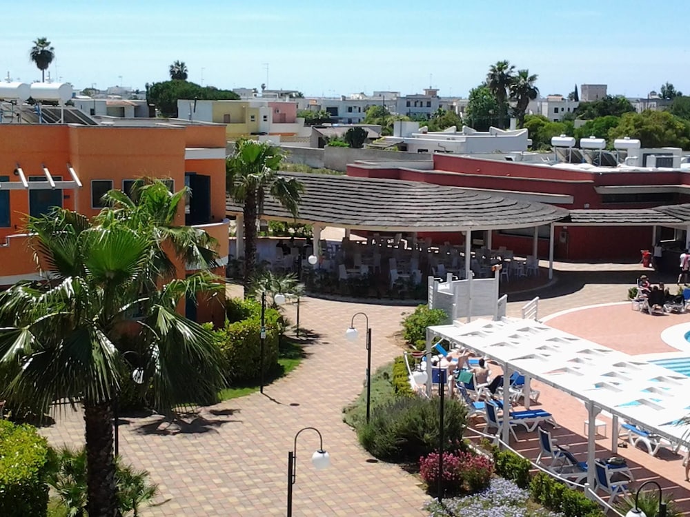Baiamalva Resort 4/33
