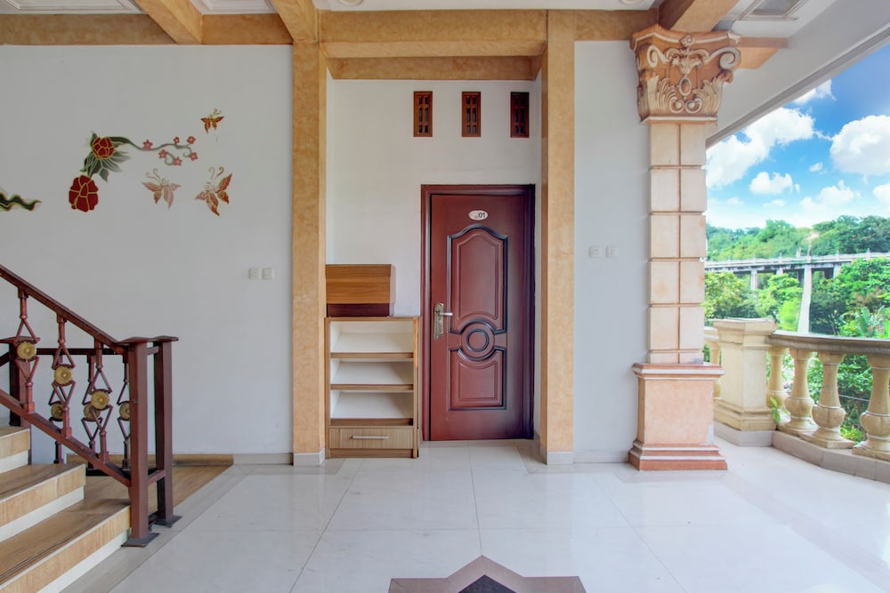Hotel O Yogyakarta near Jogja City Mall formerly Bama Guesthouse 8/35