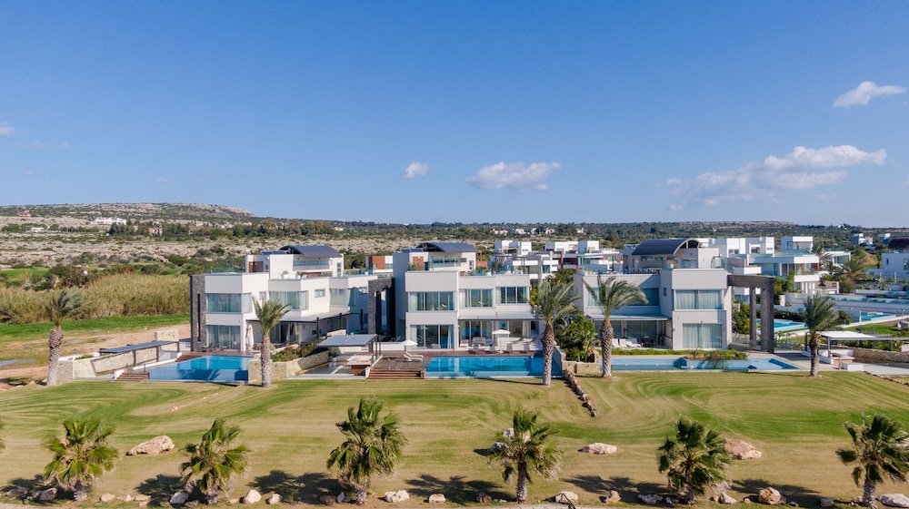Glory Elite Luxury Home 41/50