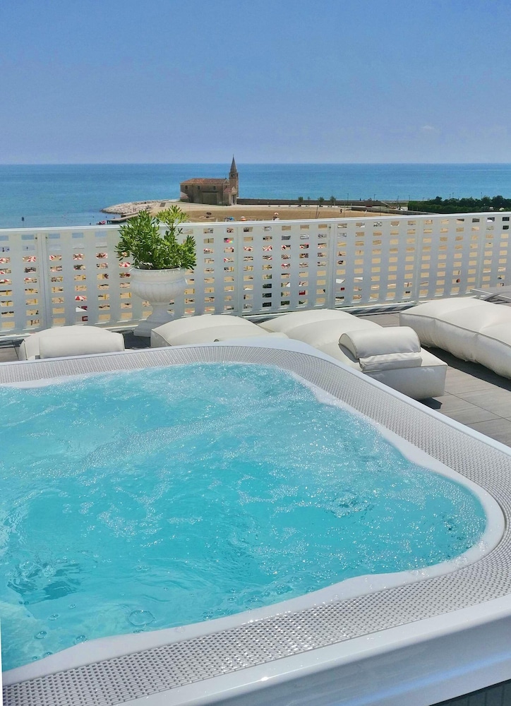 Albergo Stellamare 61/65