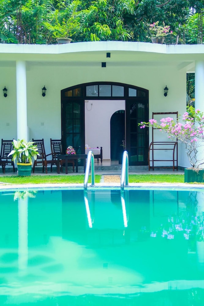 Traum Villa Bentota 41/50