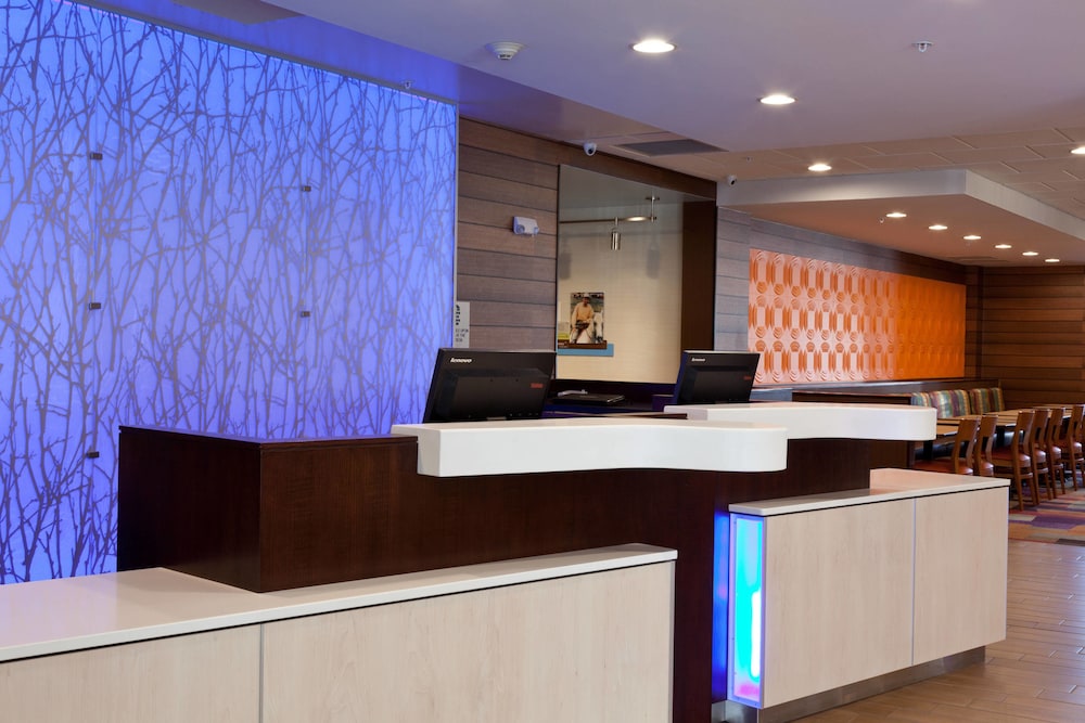 Lobby at Fairfield Inn & Suites Ithaca, ITHACA - NY